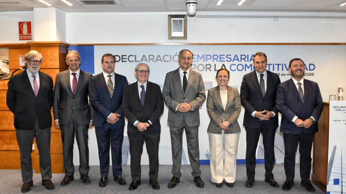 Imagen: Organizaciones empresariales del norte de España firman una Declaración por la Competitividad y reclaman situar a la empresa y al autónomo en el centro de la agenda política y económica. 