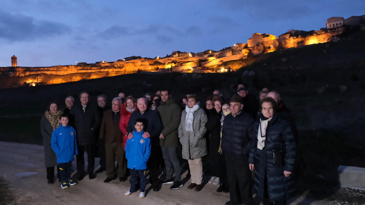Imagen: Iluminación del Camino de las bodegas tradicionales 'El Plantío'