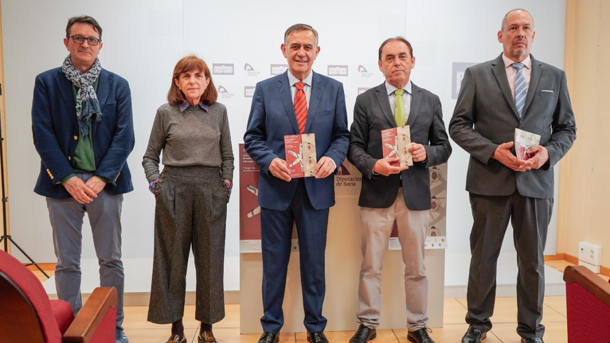 Imagen: Esta mañana ha tenido lugar la firma del convenio de colaboración entre la Diputación provincial de Soria y el Ayuntamiento de El Burgo de Osma.