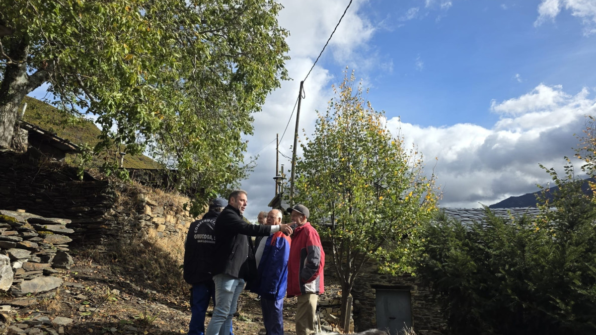 Imagen: Visita al inicio de las obras