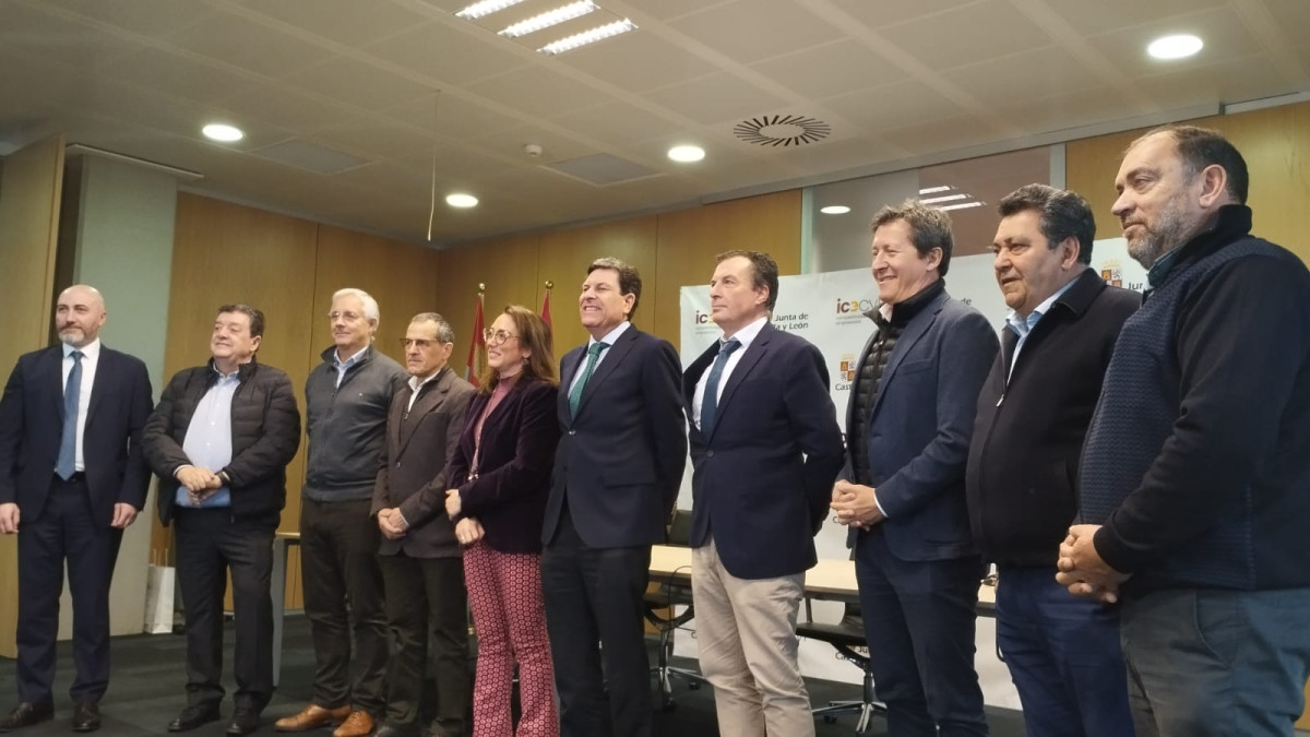Imagen: esRadio CYL. La Junta de Castilla y León firma un protocolo para impulsar las exportaciones de queso con la IGP Queso Castellano.