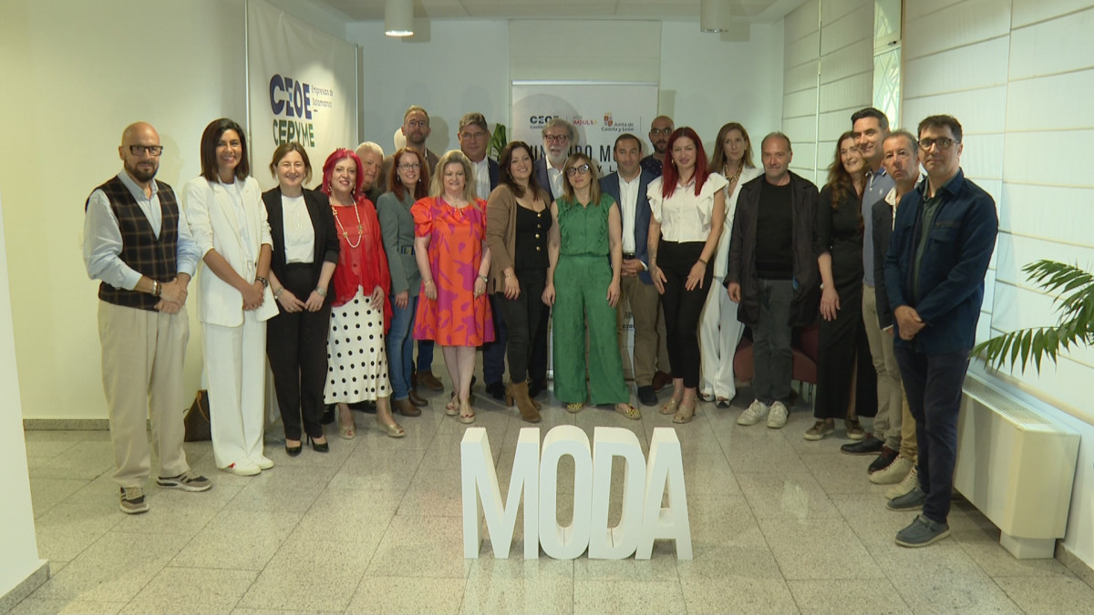 Imagen: Imagen de los asistentes a la jornada