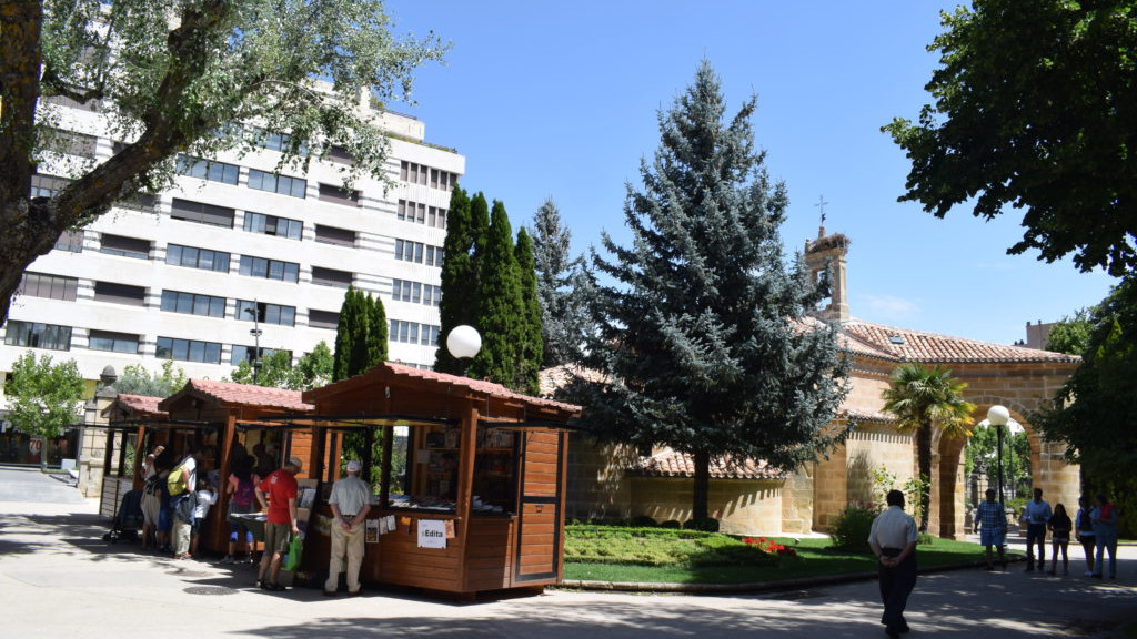 Imagen: El Parque de la Dehesa será el punto de encuentro de los autores. 