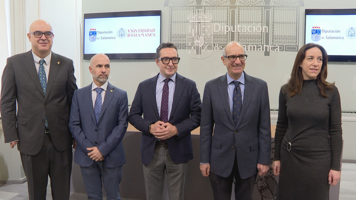 Imagen: Presentación del acuerdo entre USAL y Diputación de Salamanca