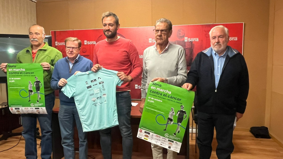 Imagen: Presentación de la Carrera del Agua contra el Cáncer. 