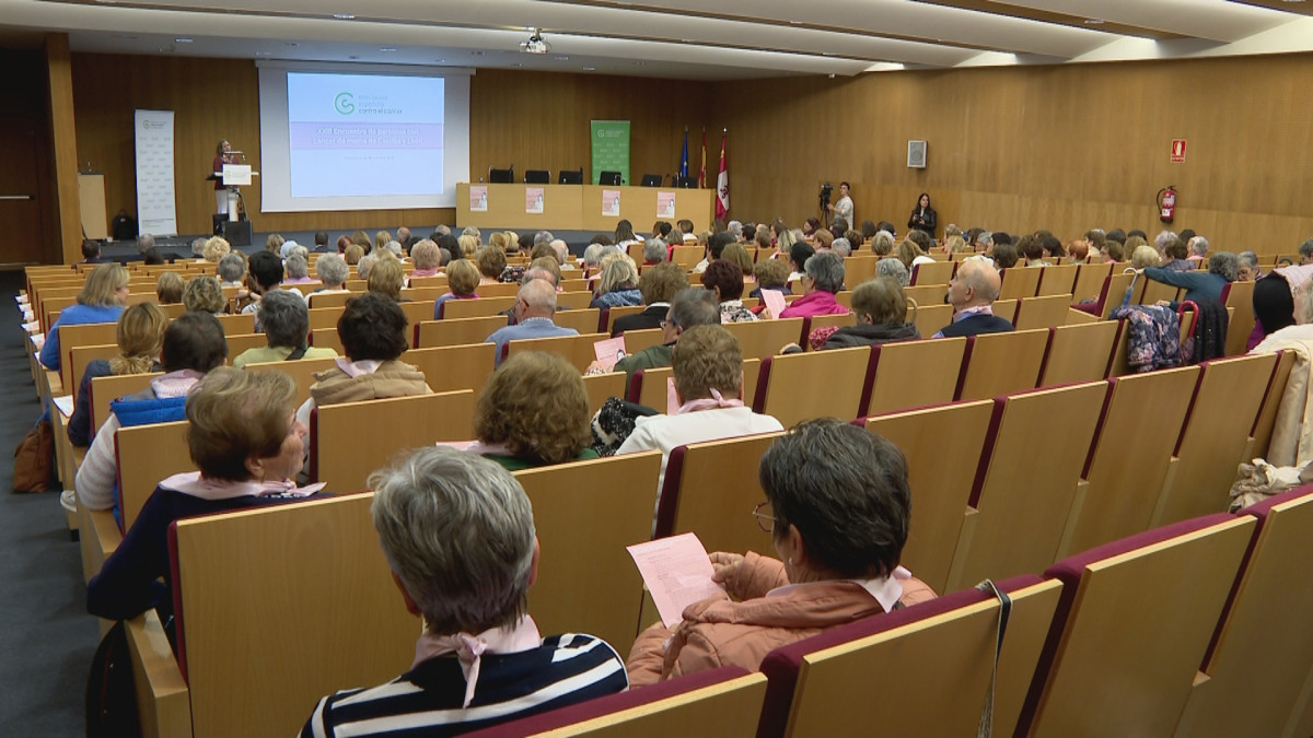 Imagen: Imagen de los asistentes al congreso celebrado en Salamanca