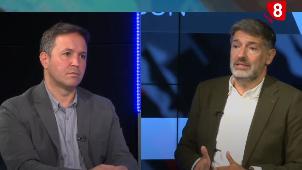 Imagen: (Derecha) Julio Cesar Álvarez, Presidente del CEL durante la entrevista en el Filandón con Arturo Martínez