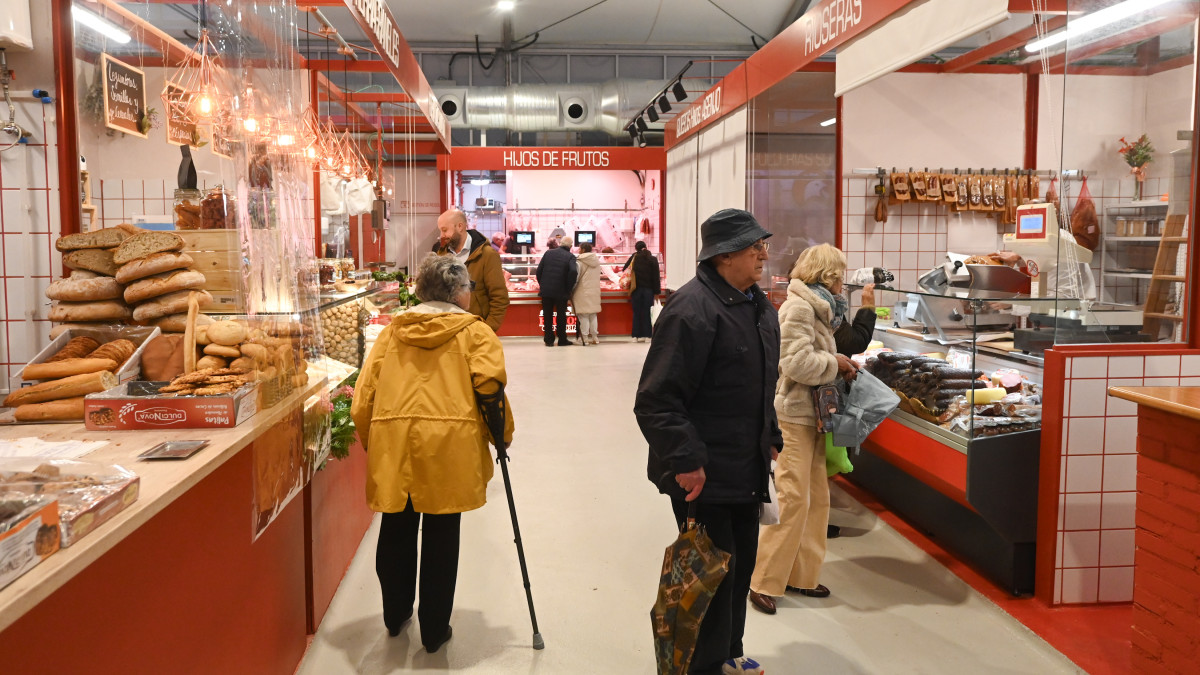 Imagen: Ricardo Ordóñez | ICAL. Mercado provisional Norte, en Burgos