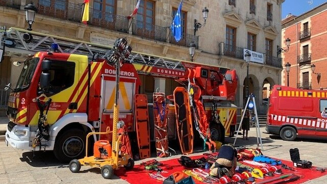 Imagen: El Parque de Bomberos de Soria celebrará una jornada divulgativa dirigida a los escolares en la que se darán a conocer los medios con los que cuenta.