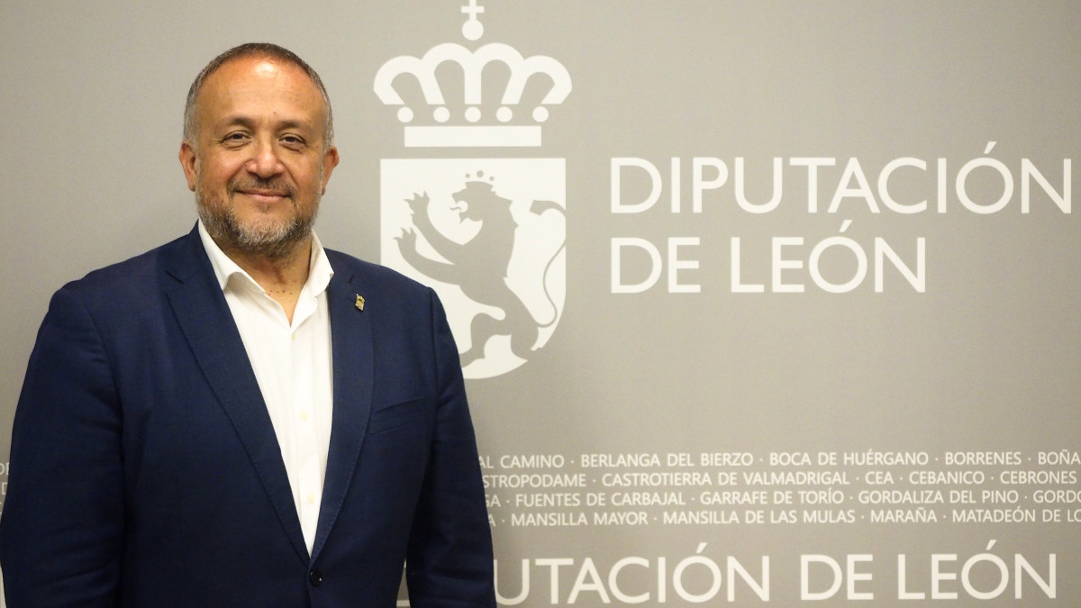 Imagen: Gerardo Álvarez Courel, presidente de la Diputación