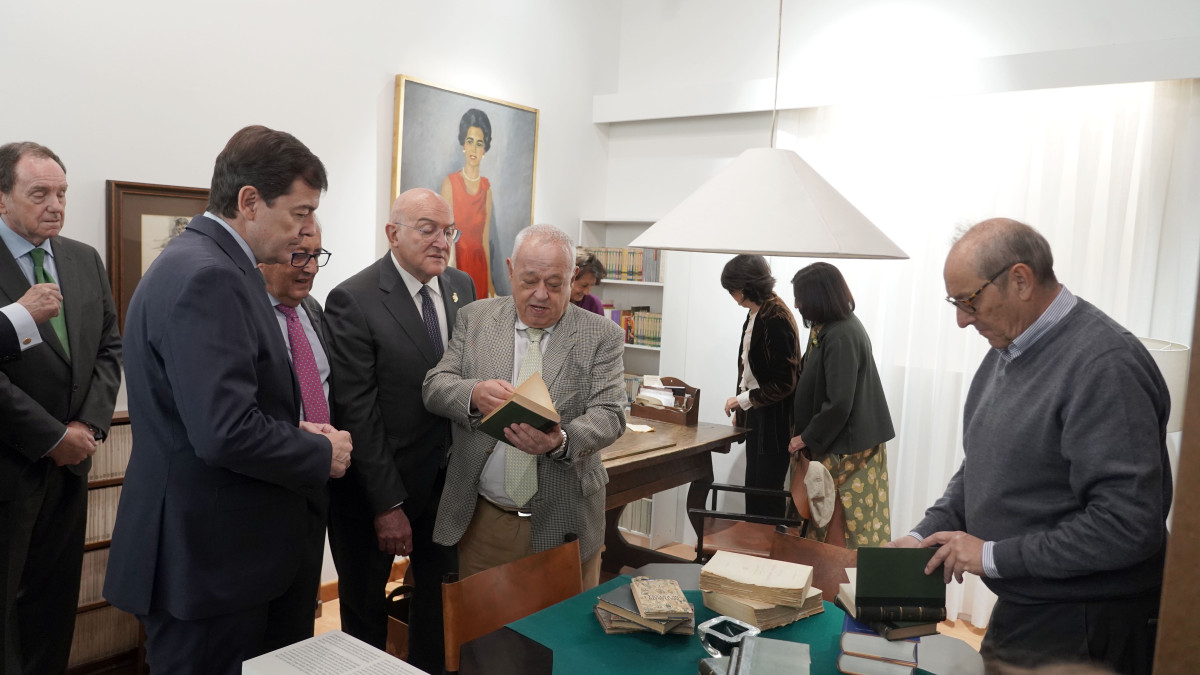 Imagen: ICAL. Inauguración del Museo Casa Delibes. Ubicado en el Palacio del Licenciado Butrón cuenta con más de 10.000 enseres del escritor.