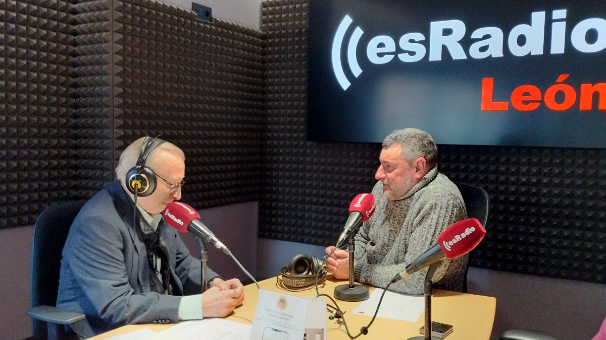 Imagen: Martín Manceñido, presidente de la Hermandad de Donantes de Sangre de León y de la Fundación Nacional Fundaspe, durante la entrevista en el programa Manos Arriba