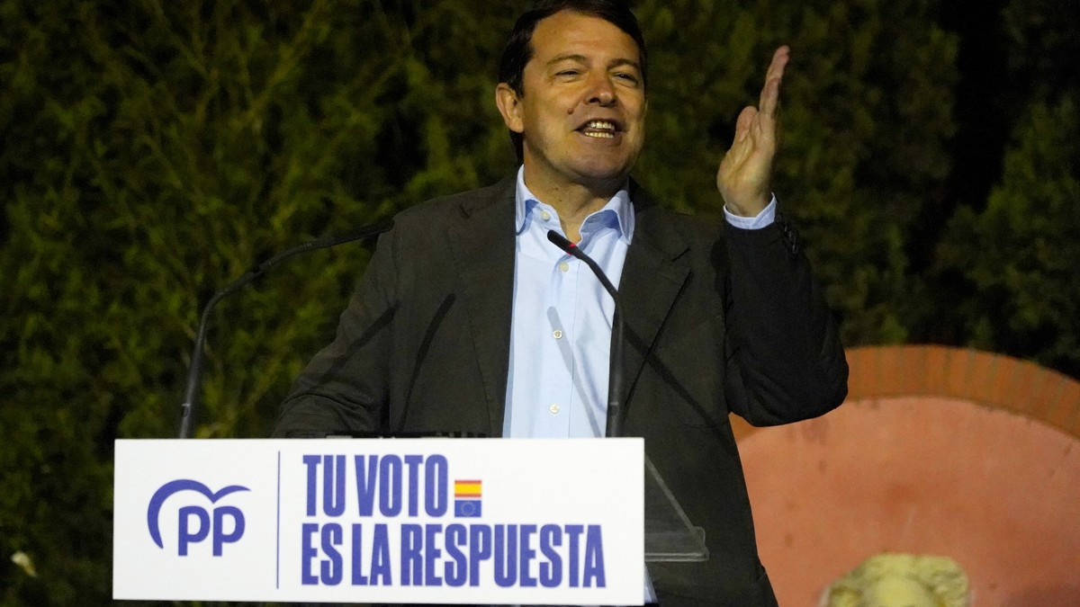 Imagen: ICAL. Leticia Pérez. El PP de Castilla y León celebra los resultados obtenidos en las elecciones europeas. Su presidente, Alfonso Fernández Mañueco.