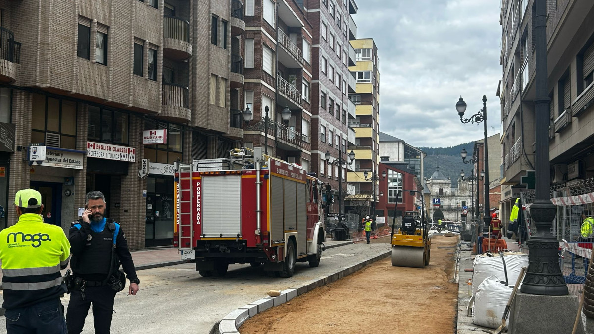 Imagen: Momento del corte de la zona afectada