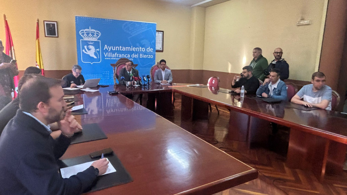 Imagen: Pleno del Ayuntamiento de Villafranca de El Bierzo