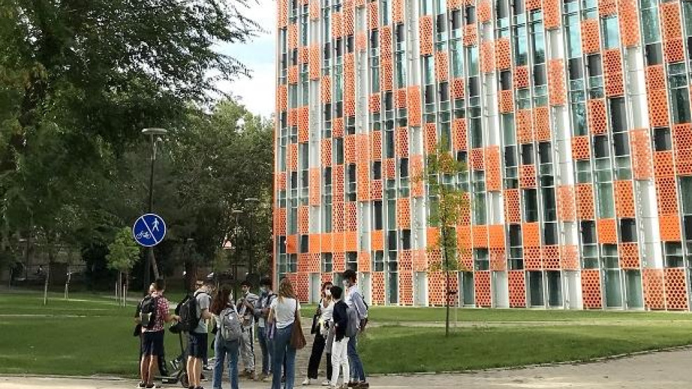 Imagen: ICAL | Estudiantes universitarios en el Aulario Induva de la Universidad de Valladolid.