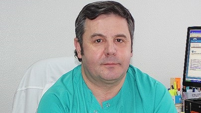 Imagen: Juan Francisco Blanco, jefe del Servicio de Traumatología del Complejo Asistencial Universitario de Salamanca.