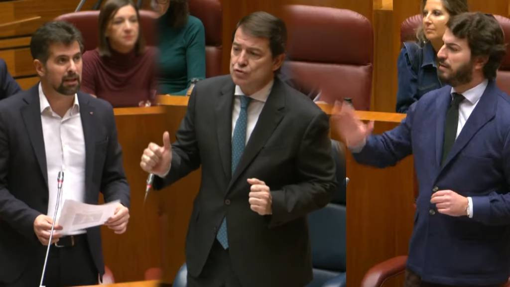 Imagen: El hemiciclo de las Cortes de Castilla y León durante las intervenciones de Luis Tudanca, Alfonso Fernández Mañueco y Juan García Gallardo.