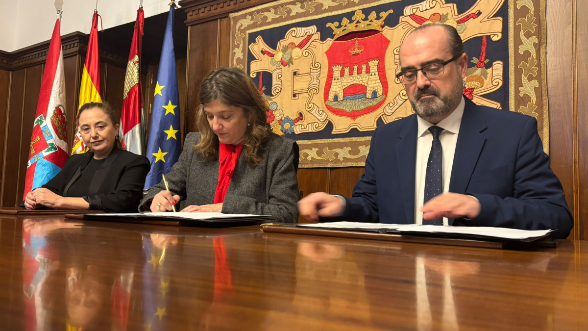 Imagen: Firma del convenio