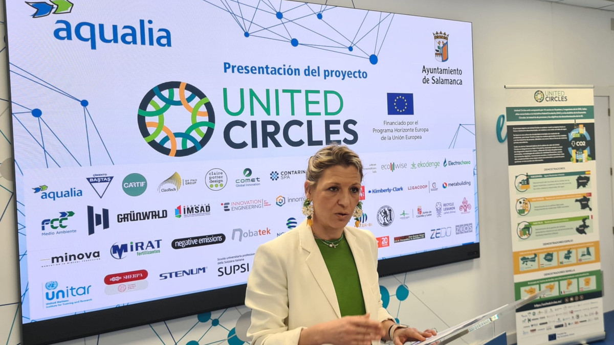 Imagen: La concejala de Medio Ambiente del Ayuntamiento de Salamanca, María José Coca, durante la presentación del proyecto.