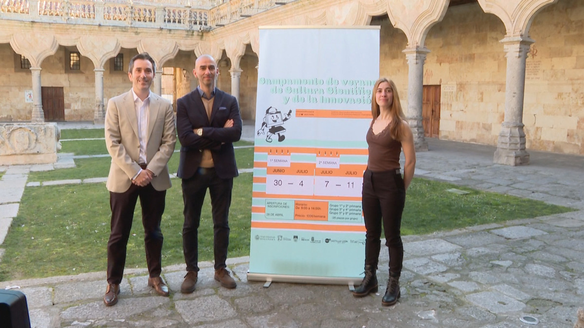 Imagen: Presentación de los campamentos científicos 2025.