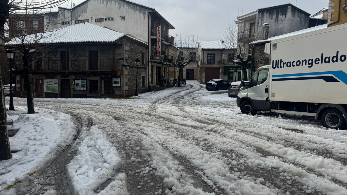 Imagen: Estado que presentaban las calles en la localidad de Linares de Riofrío