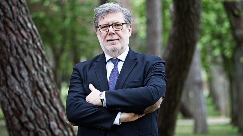 Imagen: Santiago Aparicio revalida un nuevo mandato como presidente de FOES, con la atención puesta en los nuevos retos que afronta el tejido empresarial soriano.