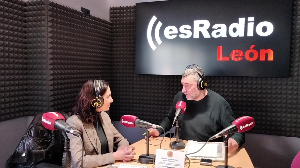 Imagen: Alicia Gallego, candidata de UPL a las Cortes de Castilla y León, durante la entrevista en el programa Manos Arriba