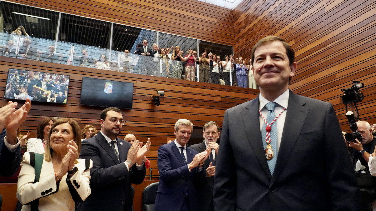 Imagen: ICAL. Alfonso Fernández Mañueco toma posesión como presidente de la Junta de Castilla y León.