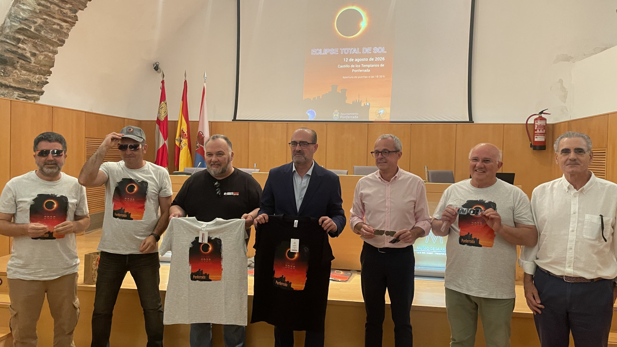 Imagen: Presentación del evento destinado a la observación del eclipse solar