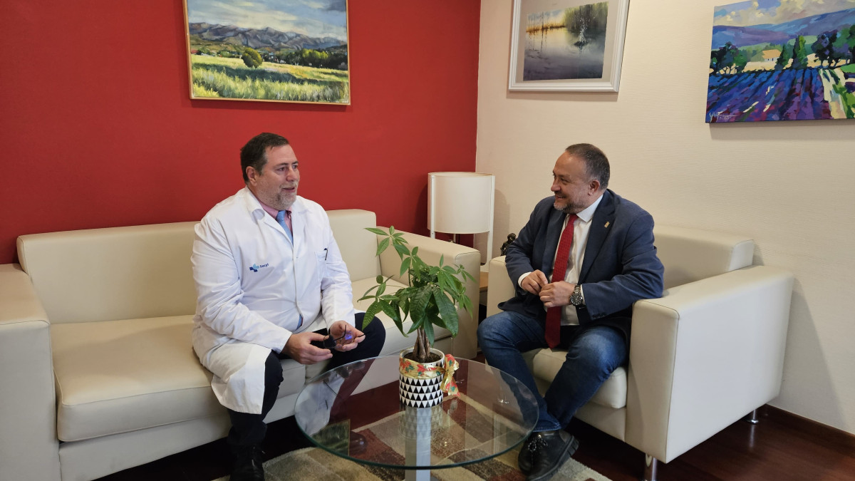 Imagen: Reunión entre Ruiz de Saracho y Álvarez Courel