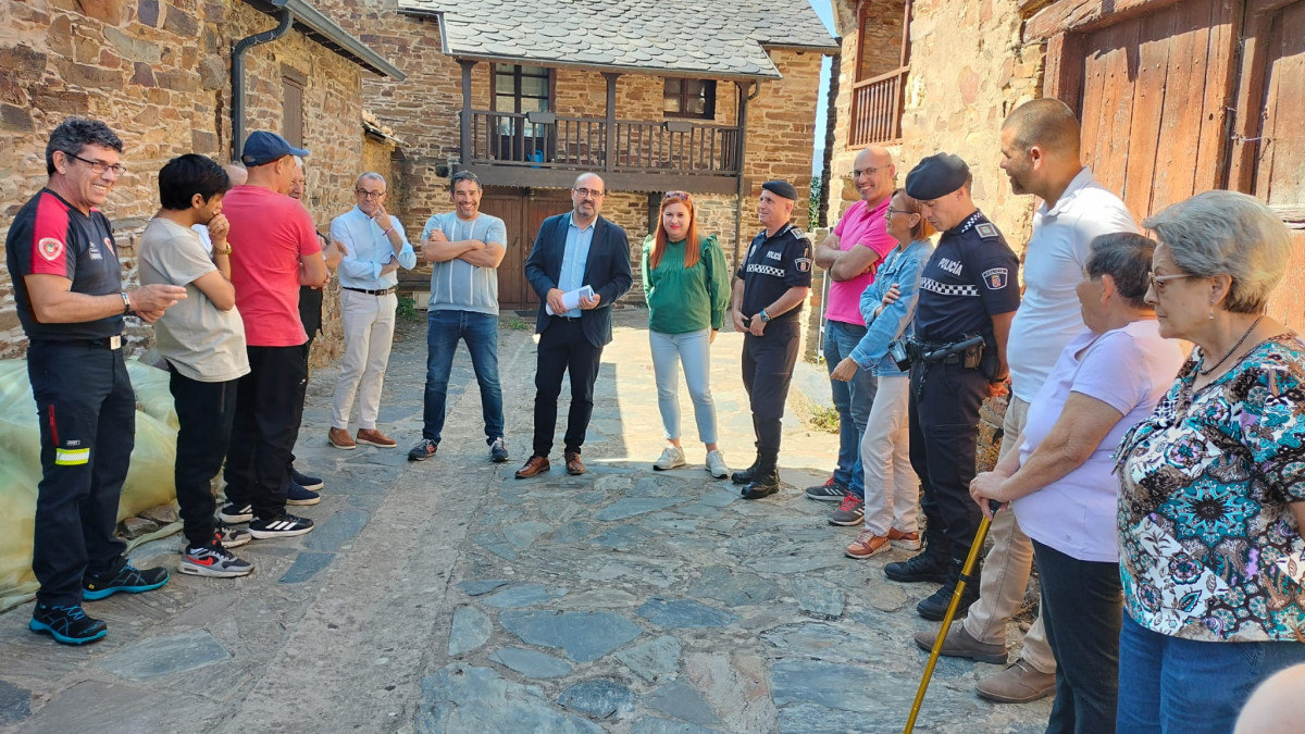 Imagen: Reunión en Espinoso de Compludo