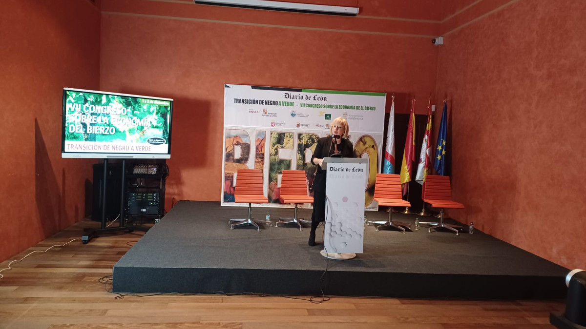 Imagen: Leticia García, en el Congreso