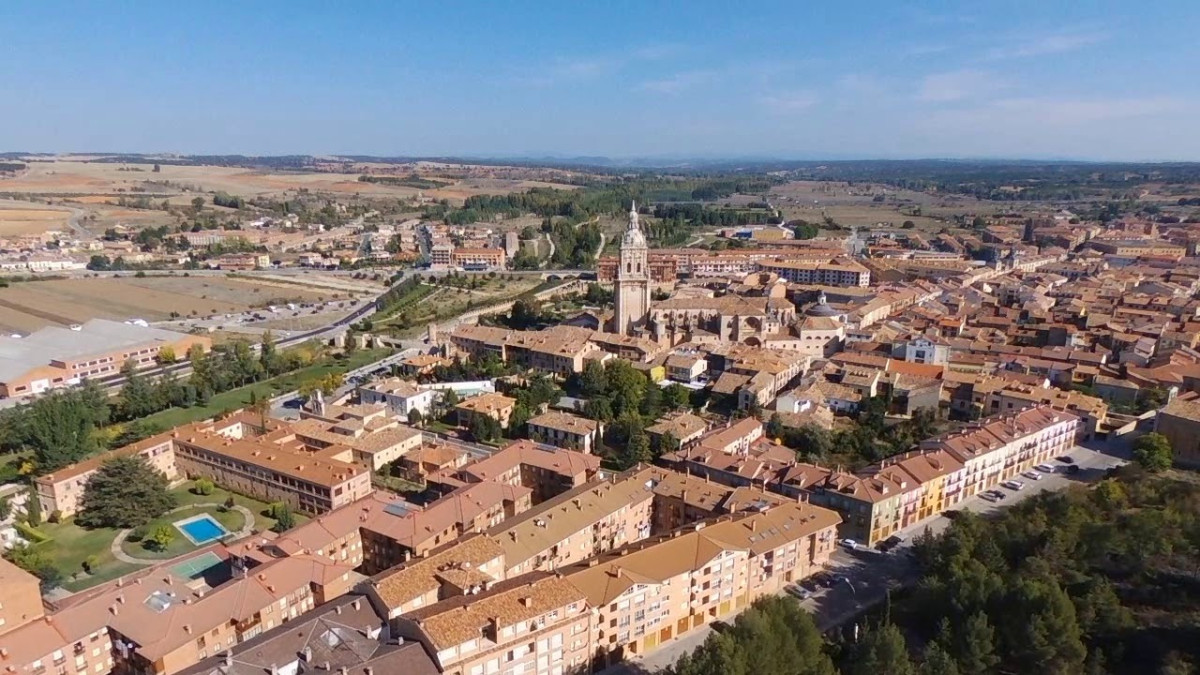 Imagen: Vista aérea de El Burgo de Osma. 