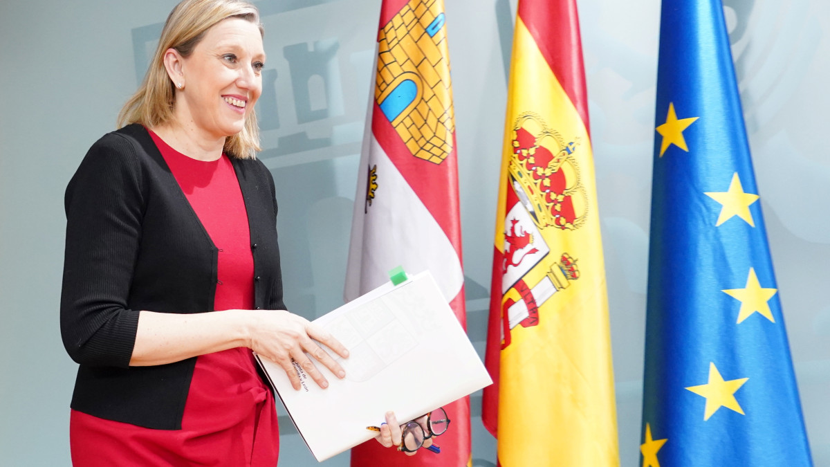 Imagen:  ICAL |  La vicepresidenta de la Junta de Castilla y León y consejera de Familia e Igualdad de Oportunidades, Isabel Blanco, comparece en rueda de prensa posterior al Consejo de Gobierno.