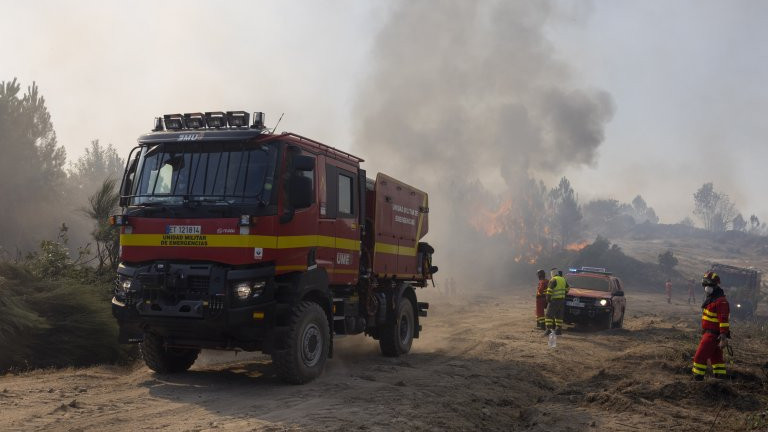 Imagen: Incendio en Cuevas del Valle (Ávila). El Mundo Diario de Castilla y León
