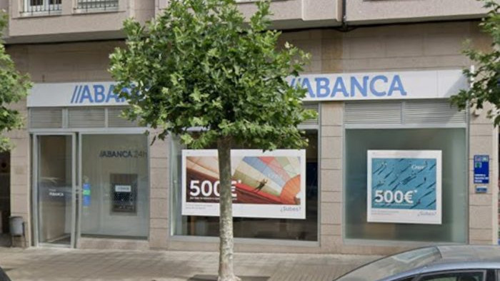 Imagen: Sucursal de Abanca en Flores del Sil