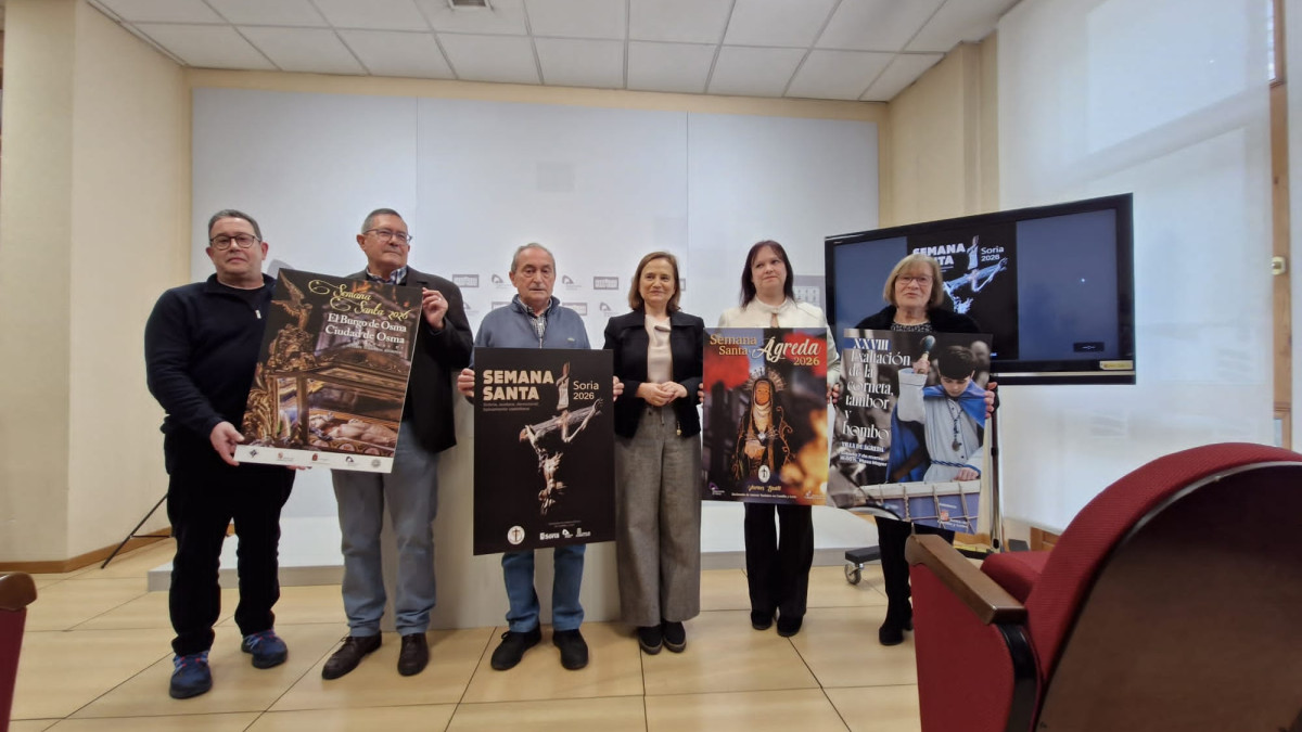 Imagen: La Diputación provincial ha acogido la presentación de los carteles de Semana Santa 2026. 