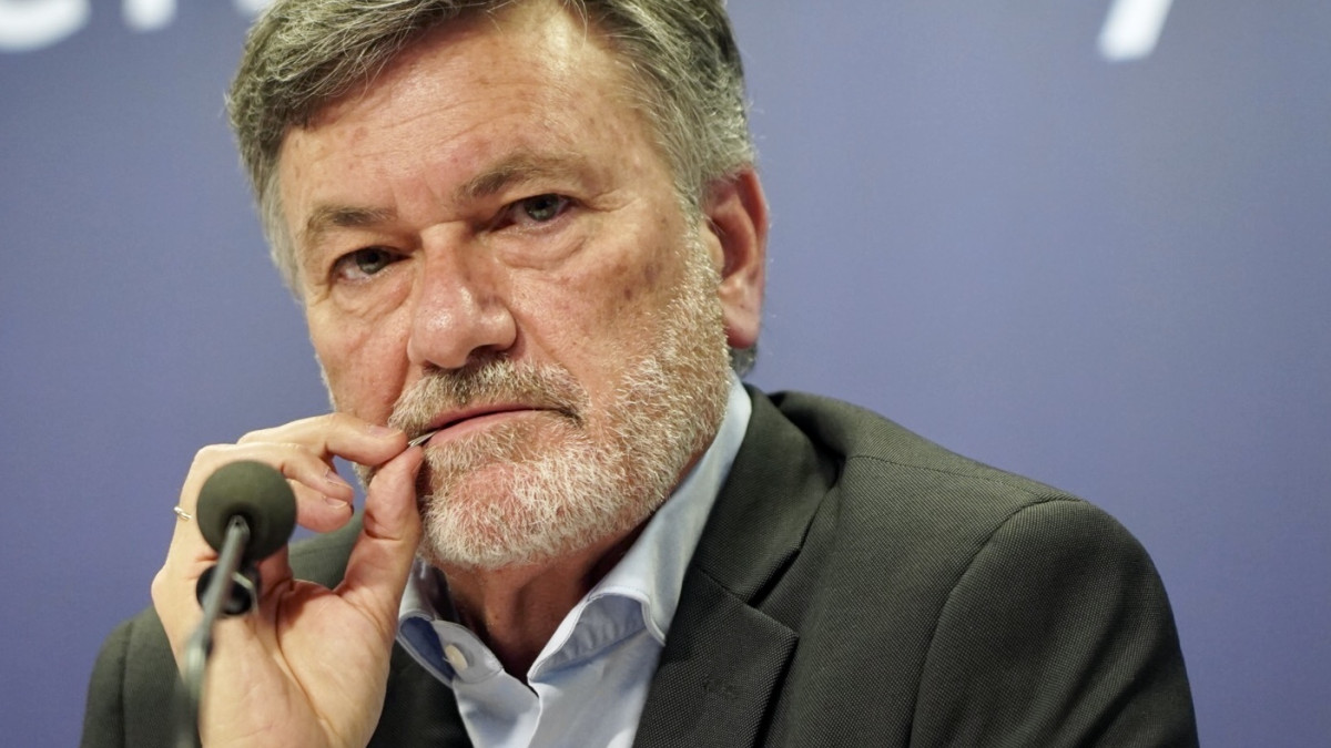 Imagen: Leticia Pérez / ICAL . Francisco Vázquez, secretario general del PPCyL, durante una rueda de prensa.