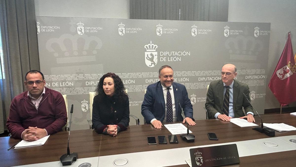 Imagen: Presentación del proyecto Repuebla León en la Diputación de León. 