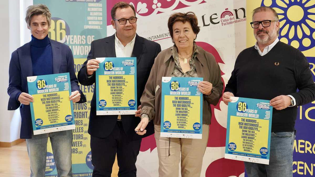 Imagen: ICAL / La concejala de Acción y Promoción Cultural del Ayuntamiento de León, Elena Aguado, presenta el Purple Weekend junto con el presidente Centro León Gótico, Juan Dopico, el director del festival, Miguel Borraz, y Héctor César Lendoiro, de Más Galicia