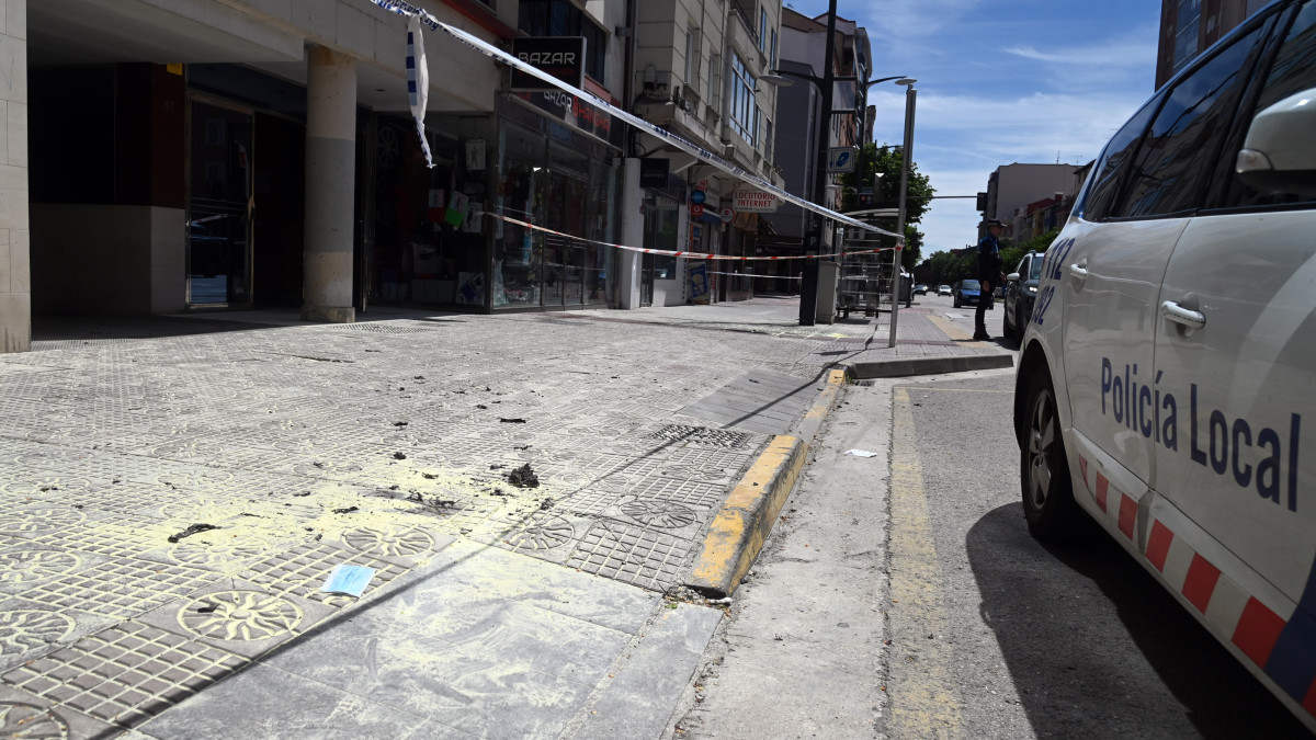 Imagen: ICAL. Avenida del Cid en Burgos, lugar en el que un hombre se ha prendido fuego a sí mismo.