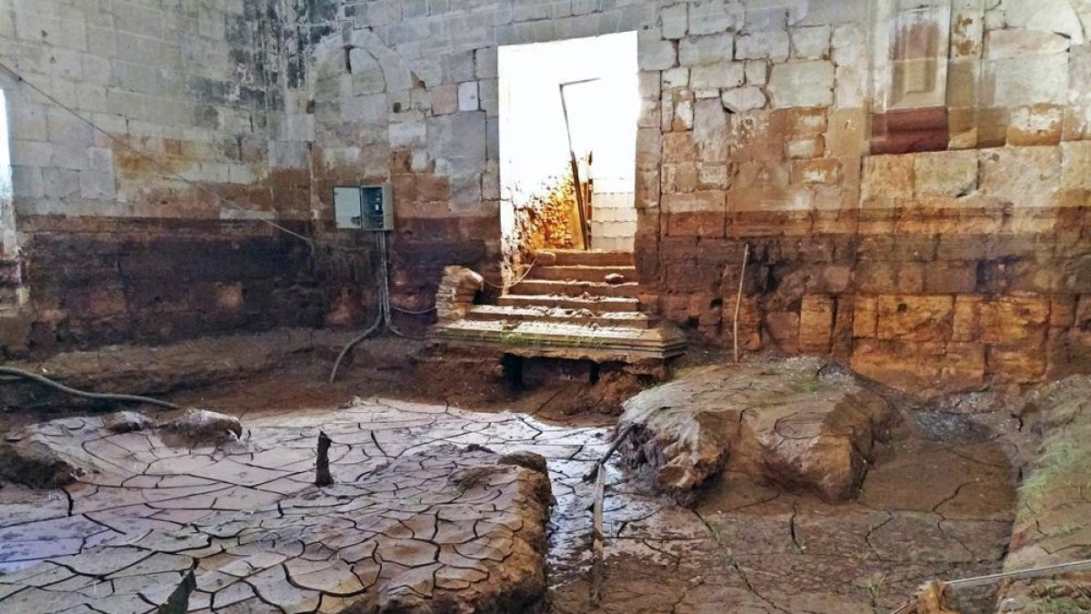 Imagen: El Monasterio cisterciense de Santa María de Huerta también se vio afectado por las inundaciones. .