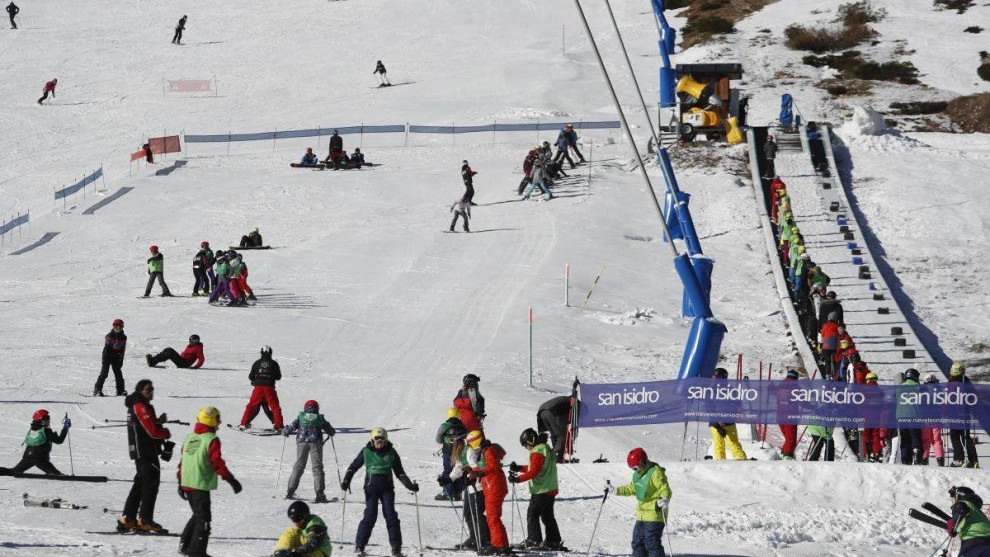 Imagen: Estación de San Isidro. Foto: Diario de León