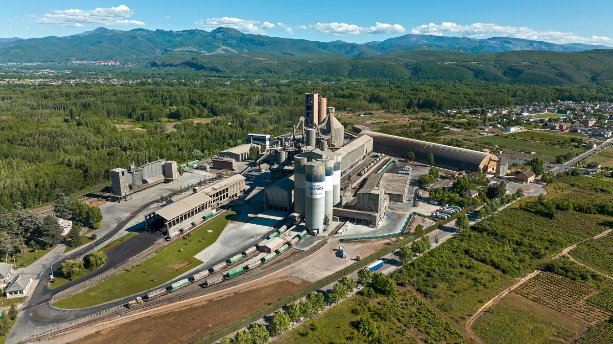 Imagen: Factoría de Cosmos en Toral de los Vados
