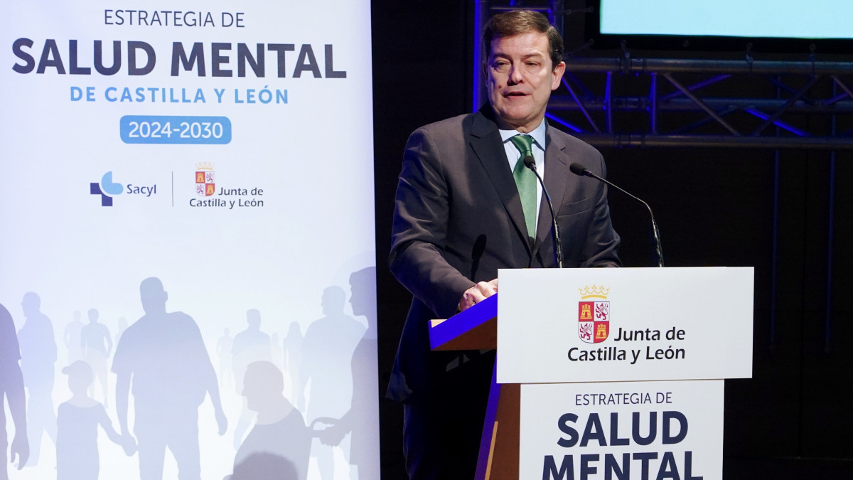 Imagen: Miriam Chacón / ICAL. El presidente de la Junta de Castilla y León, Alfonso Fernández Mañueco, presenta la Estrategia de Salud Mental de Castilla y León 2024-2030.