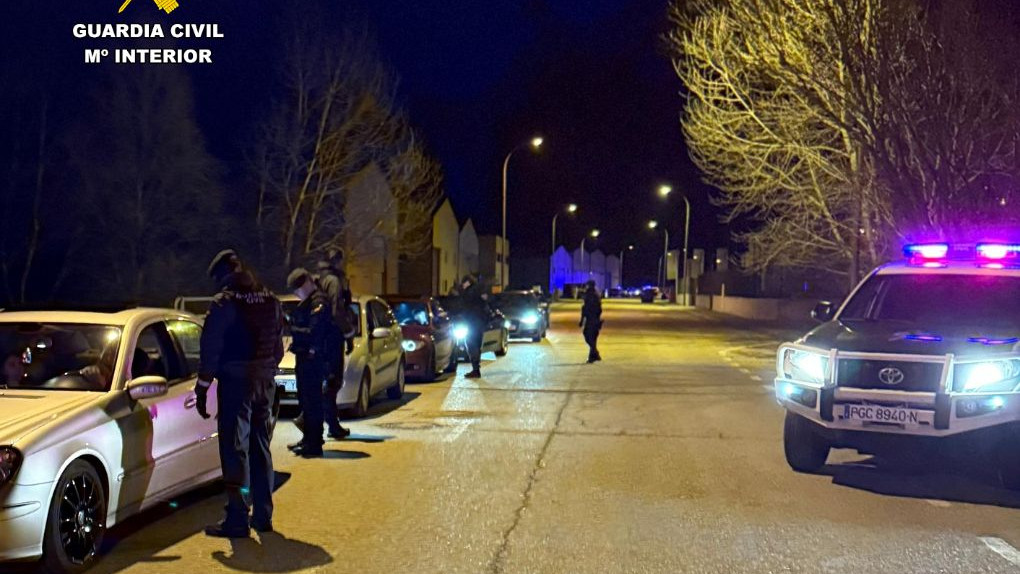 Imagen: Dispositivo de la Guardia Civil que posibilitó impedir una "kedada" en Soria. 