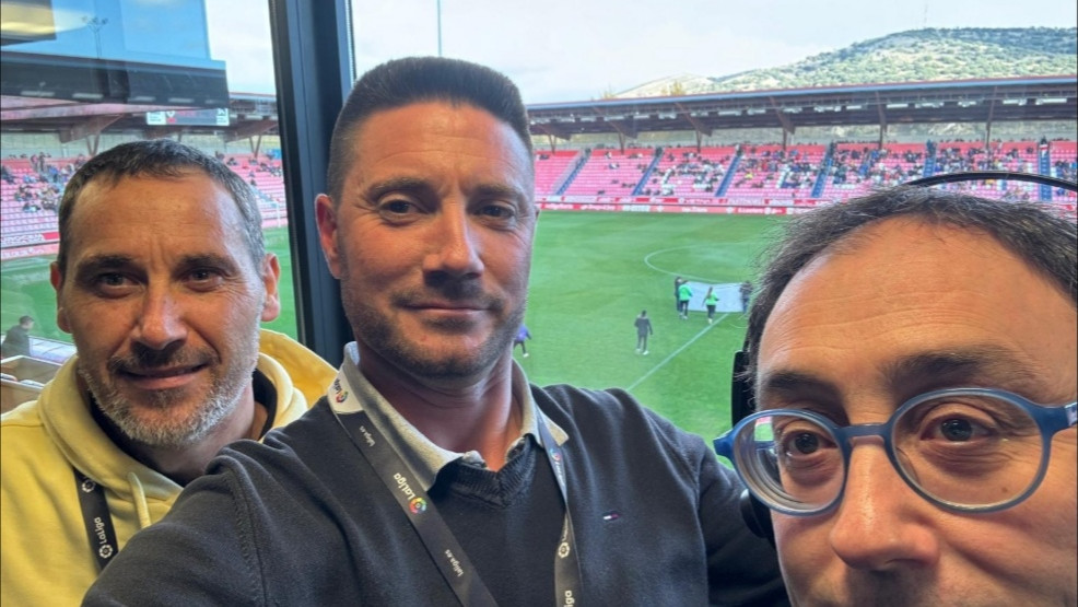 Imagen: Luis Martínez Gonzalo, Aarón Aylagas y Raúl Alonso forman el equipo de esRadio Soria. 