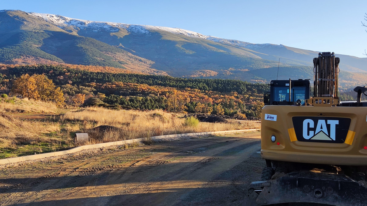 Imagen: Terrenos en los que se situará el camping junto al complejo deportivo de La Cerrallana
