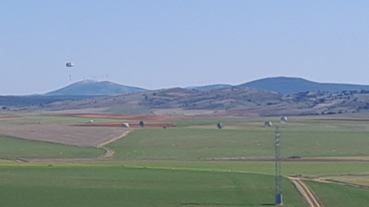 Imagen: El salto forma parte de un ejercicio que simula el ataque a  un punto sensible. 